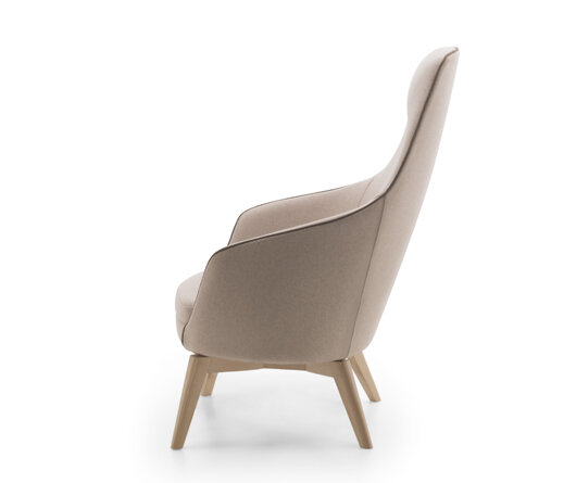 Busetto P280C Modern lounge armchair with beech wood base, available in a choice of finishes 2