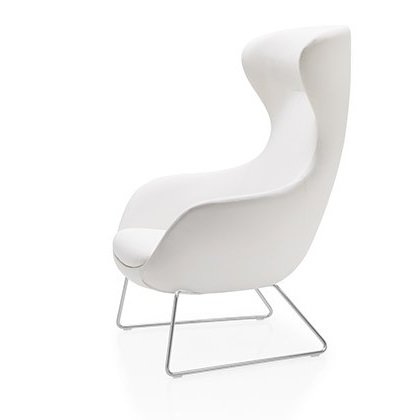 Busetto P284SL Modern lounge armchair with metal sled base, available chromed or black colour 1