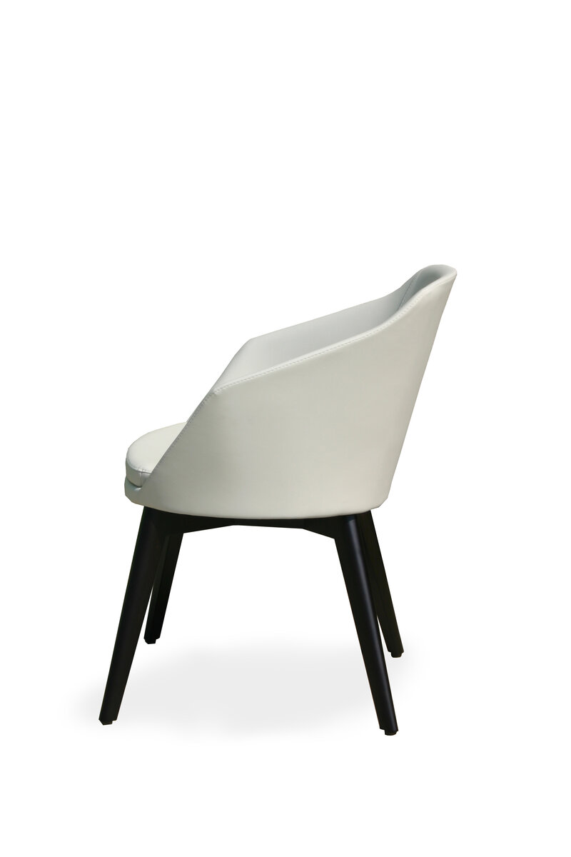 Busetto P262L Modern armchair with beech wood legs, available in a choice of finishes 3