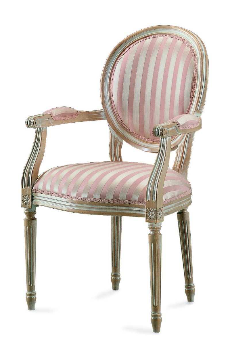 Busetto S662A Classical chair  with armrest in solid beech wood, available in a choice of finishes 1
