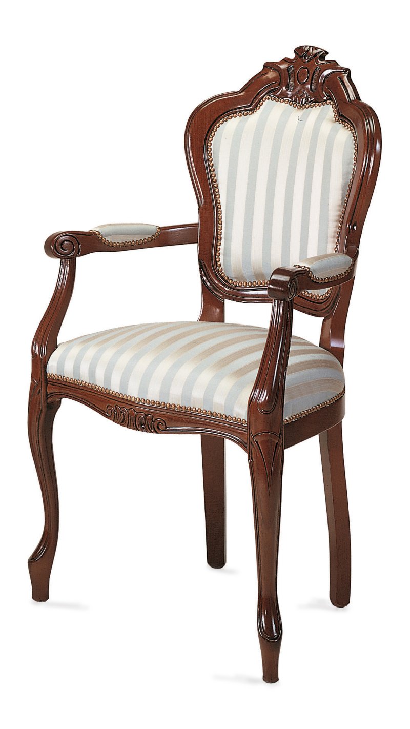 Busetto S676A Classical chair  with armrest in solid beech wood, available in a choice of finishes 1